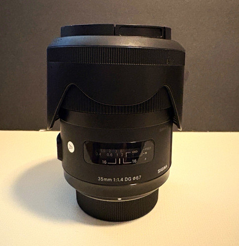 Sigma 35mm dg lens - f/1.4, for